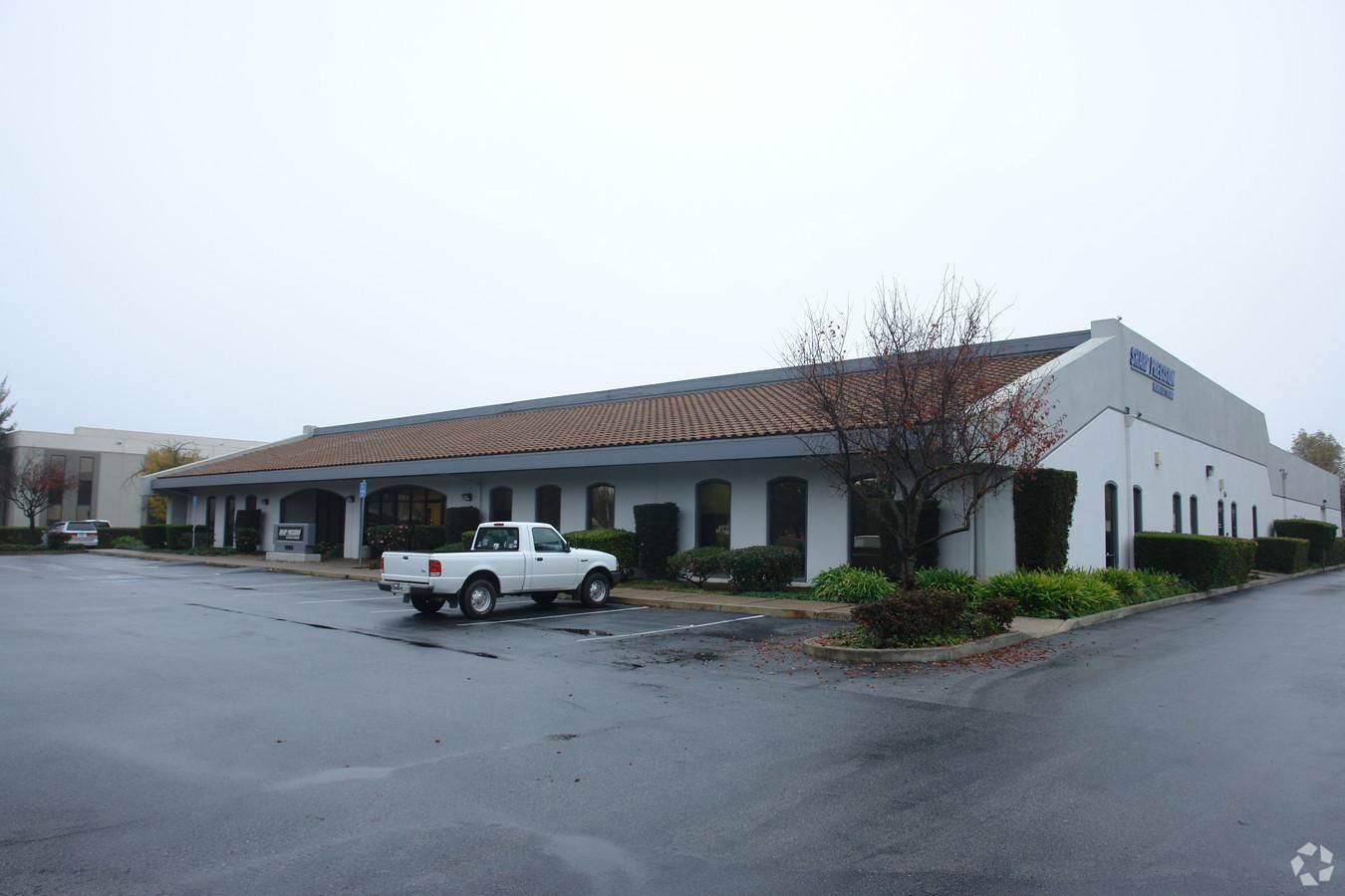 Industrial Property for Lease photo 4