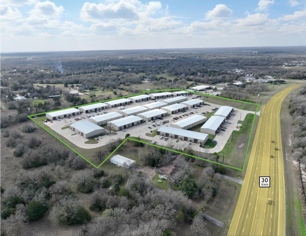 11400 State Highway 30 photo 4