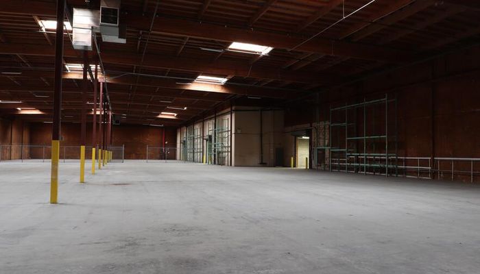 Warehouse Space for Rent at 1931 G St Fresno, CA 93706 - #17