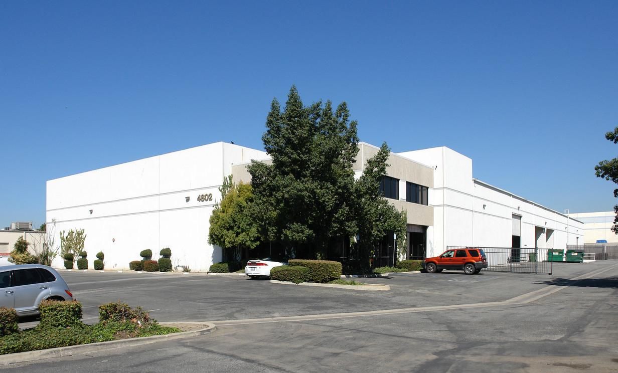 4802 Murrieta St, Chino, CA photo 4