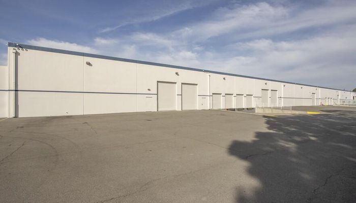 Warehouse Space for Rent at 30800-30974 Santana St Hayward, CA 94544 - #7