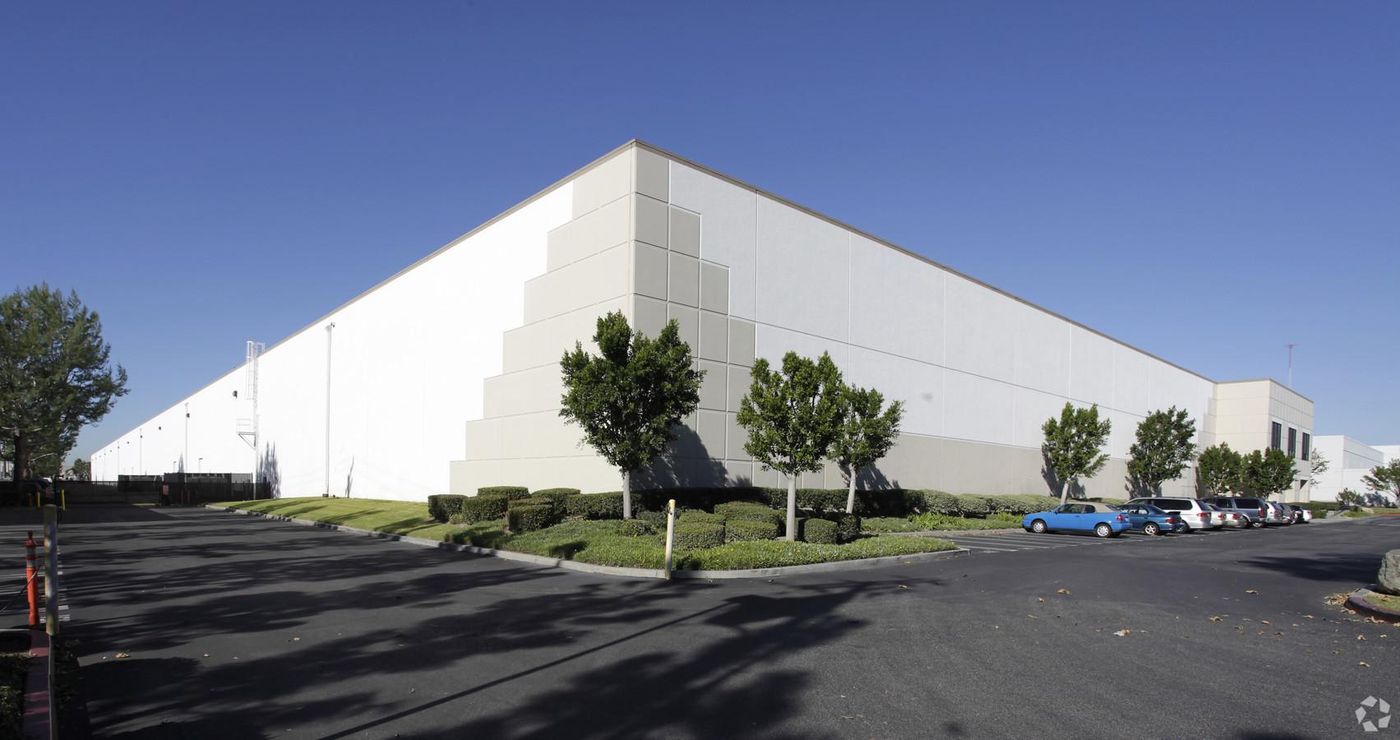 Knott Distribution Center photo 2