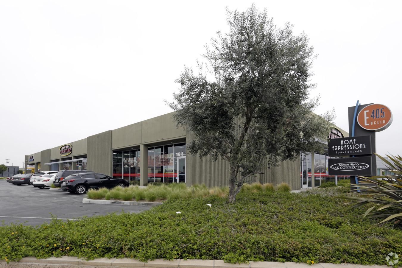 Retail Property For Lease photo 2