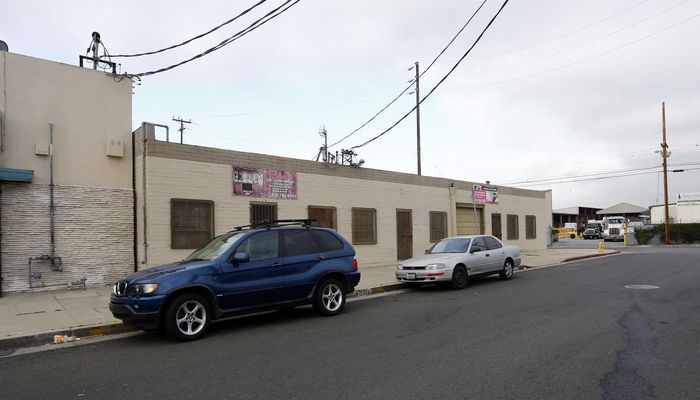 Warehouse Space for Sale at 14756-14762 Arminta St Van Nuys, CA 91402 - #3