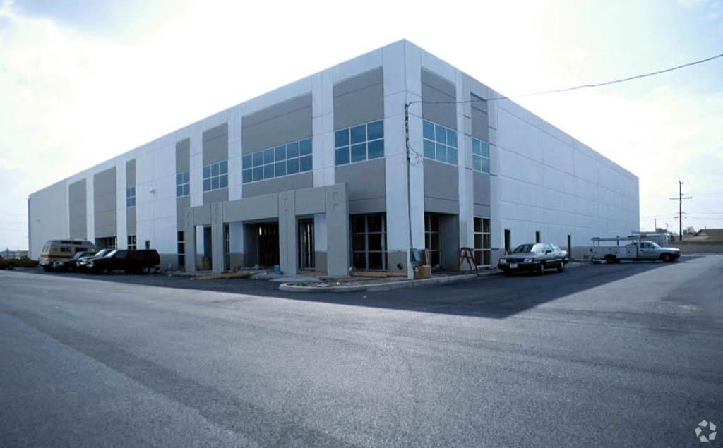 Bldg E photo 4