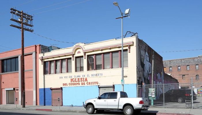 Warehouse Space for Rent at 1965 S Los Angeles St Los Angeles, CA 90011 - #3