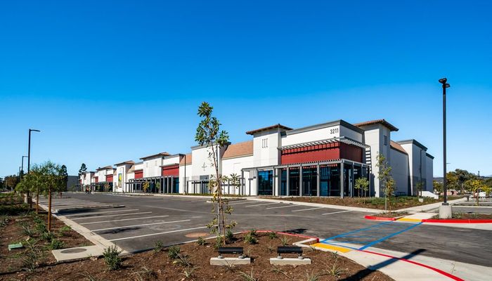 Warehouse Space for Rent at 3211 Mission Oaks Blvd. Camarillo, CA 93012 - #4