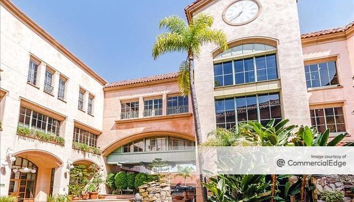 Office Space for Rent at 301 North Canon Drive Beverly Hills, CA 90210 - #4
