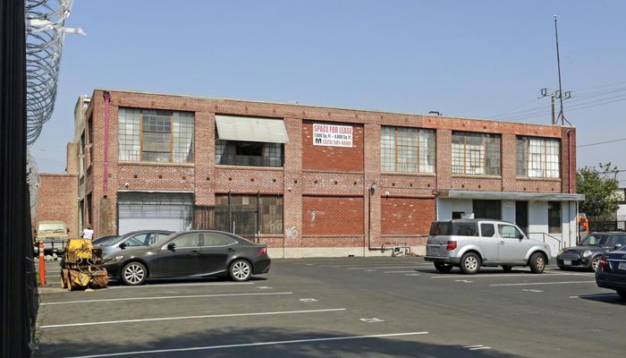 Warehouse Space for Rent at 2000-2010 W 62nd St Los Angeles, CA 90047 - #11