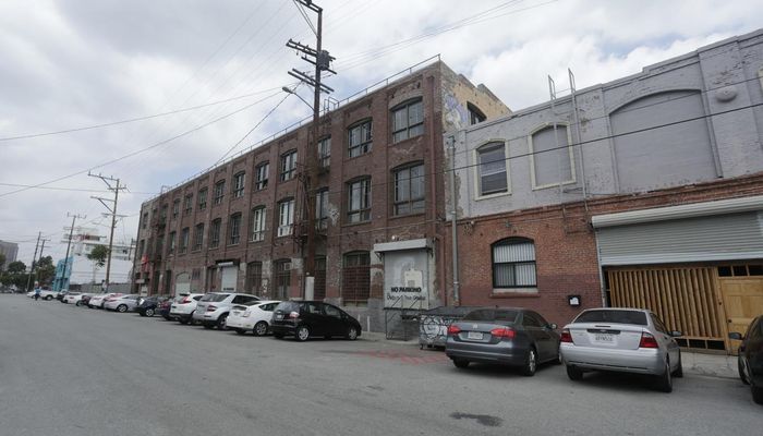 Warehouse Space for Rent at 440 Seaton St Los Angeles, CA 90013 - #3