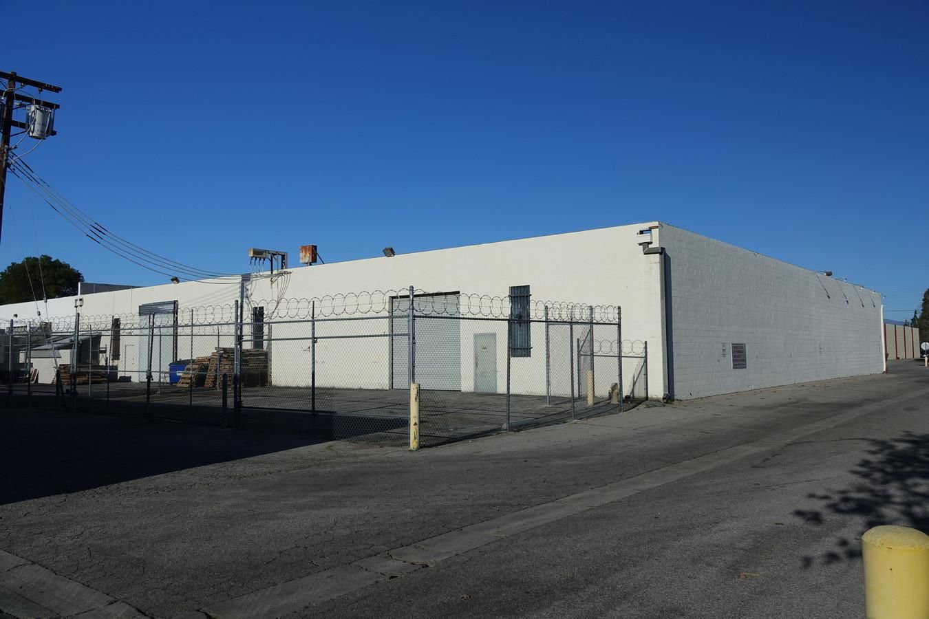 Canoga Village Studios™ photo 2