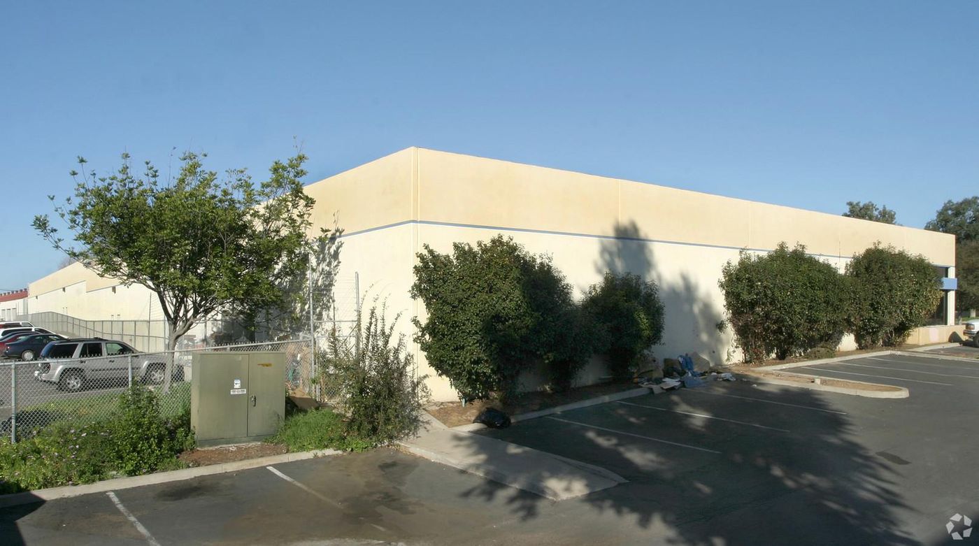 Chula Vista Green Zone Warehouse photo 3