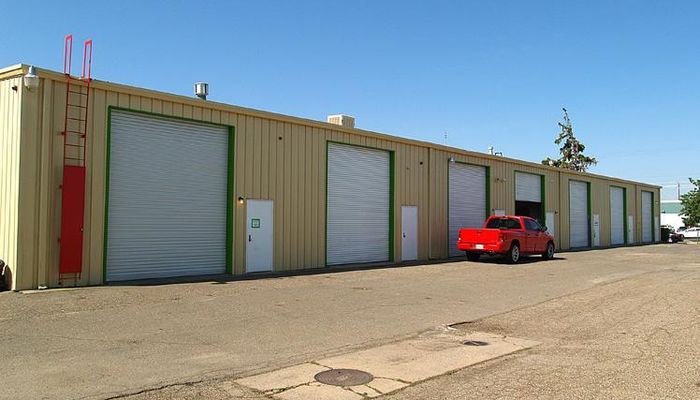 Warehouse Space for Rent at 1237 Kansas Ave Modesto, CA 95351 - #13