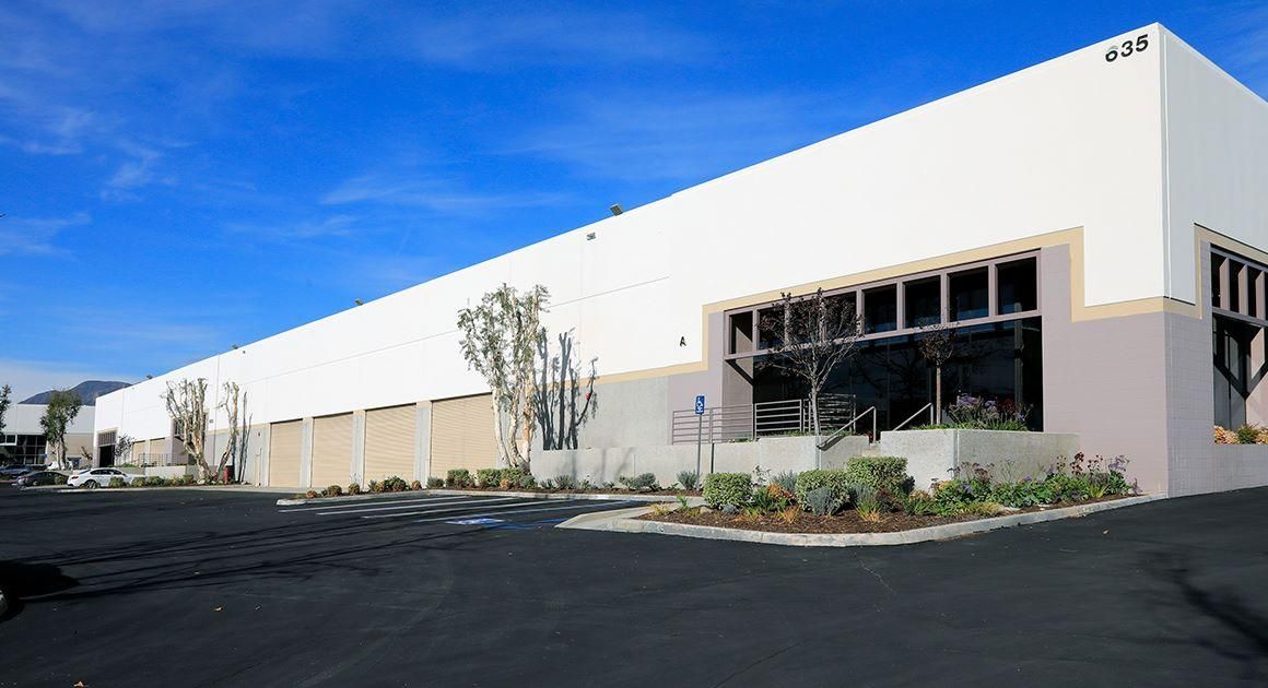 San Fernando Business Center photo 3
