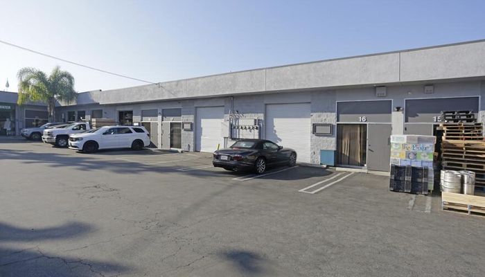 Warehouse Space for Rent at 4943 McConnell Ave Los Angeles, CA 90066 - #1