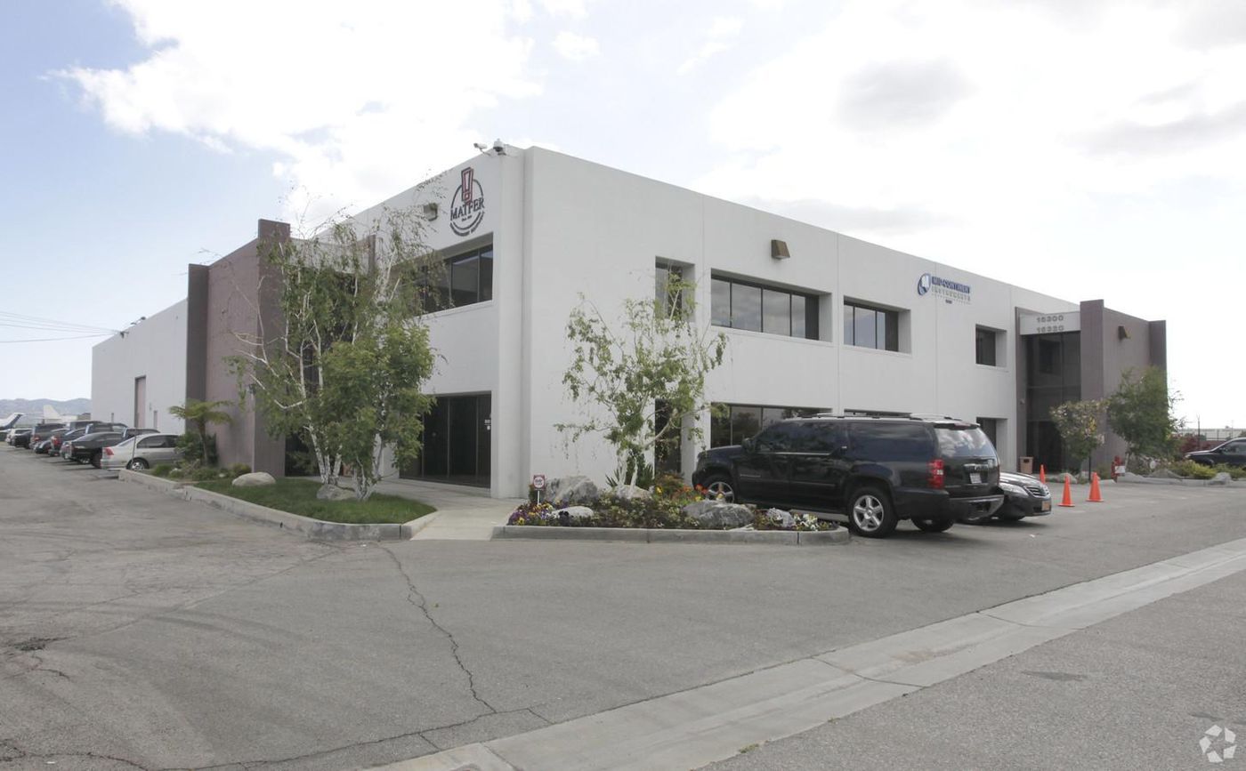 Industrial Property For Lease photo 1