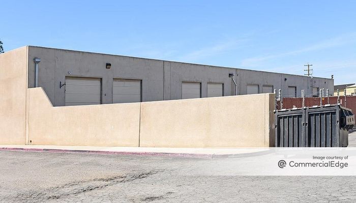 Warehouse Space for Rent at 5880 District Blvd Bakersfield, CA 93313 - #3