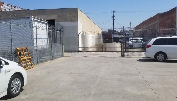 Warehouse Space for Rent at 769 E 14th Pl Los Angeles, CA 90021 - #11