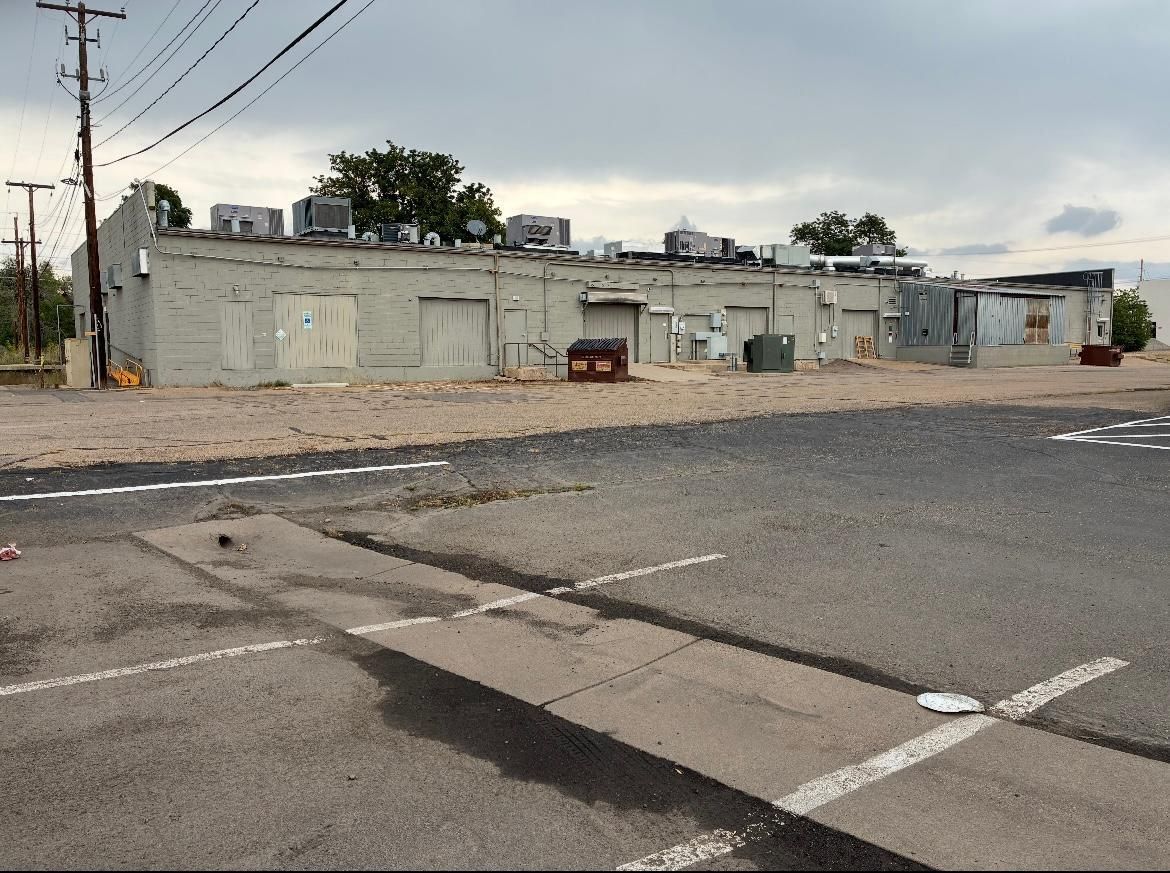 1845 Range St photo 1
