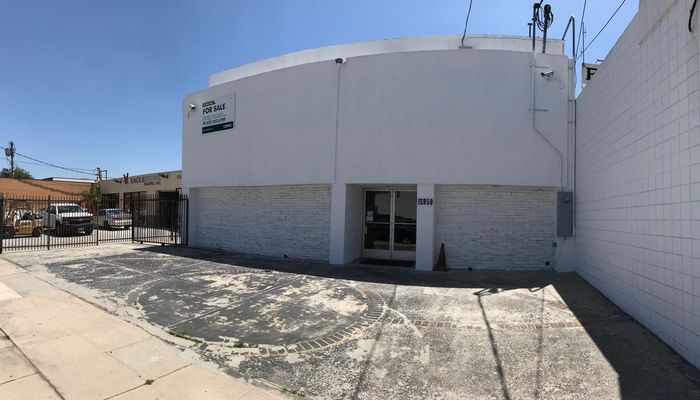 Warehouse Space for Sale at 15950 Arminta St Van Nuys, CA 91406 - #3