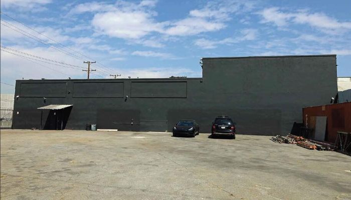 Warehouse Space for Rent at 3716 S Alameda St Vernon, CA 90058 - #2