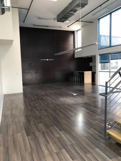 2332 Cotner Ave. Office Building