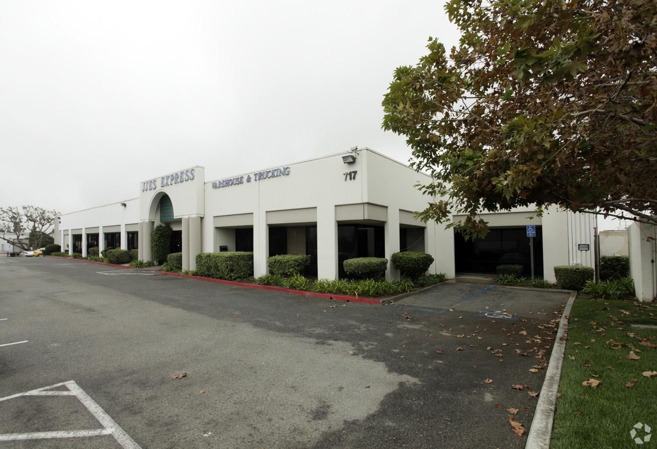 Brooks photo 2