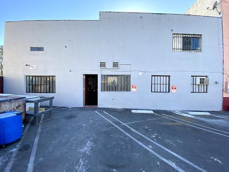 Warehouse, Creative Offices, Studio Use 1115 Venice Blvd photo 2
