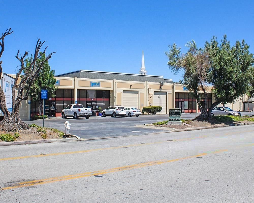 3550 Thomas Road photo 1