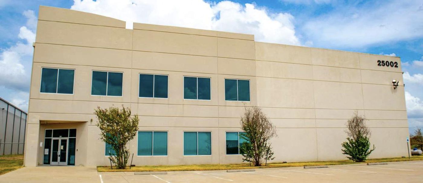 Industrial Cold Warehouse Storage Facility photo 1