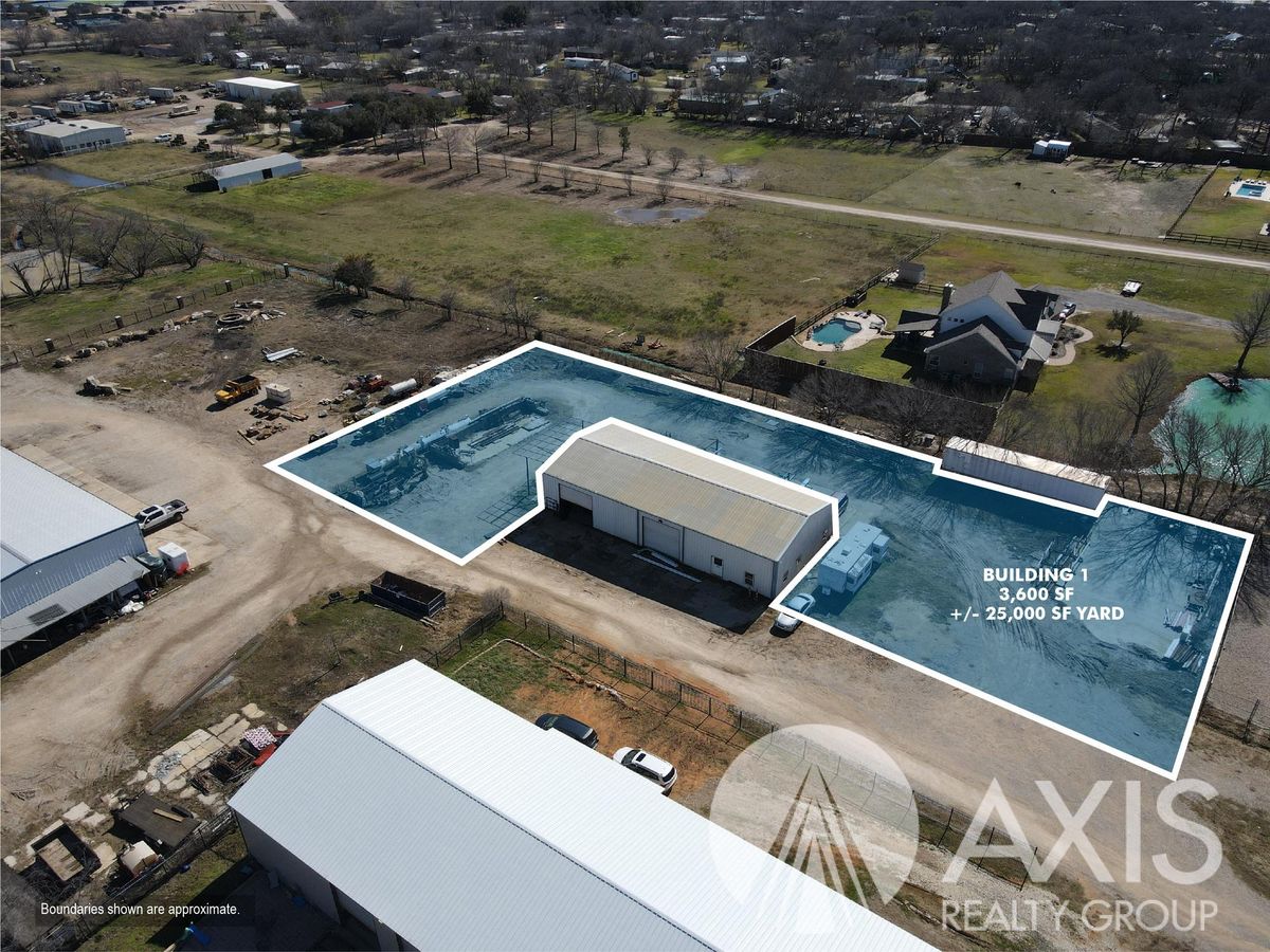 1315 Stonecrest Rd photo 2