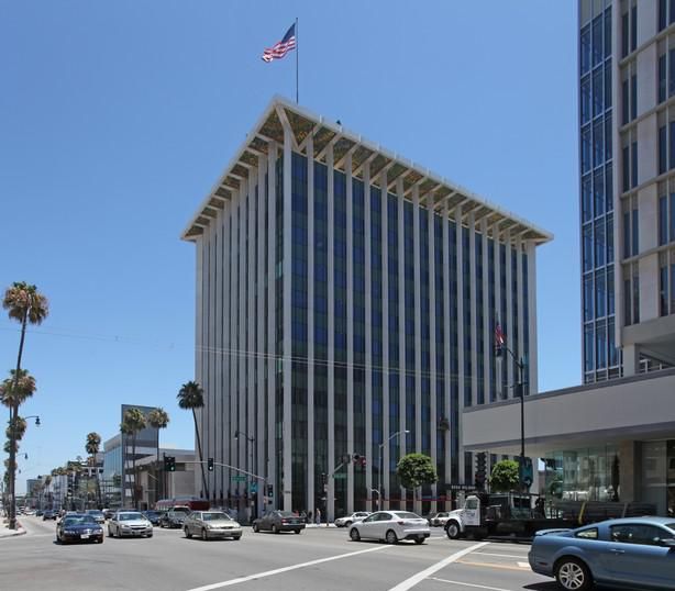 9454 Wilshire Bldg photo 1