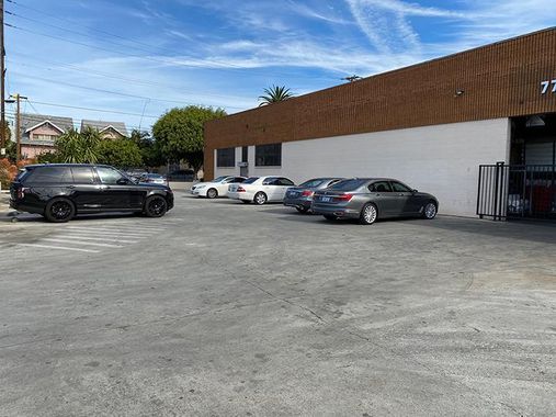 Manufacturing/Warehouse Facility 777 E Washington Blvd