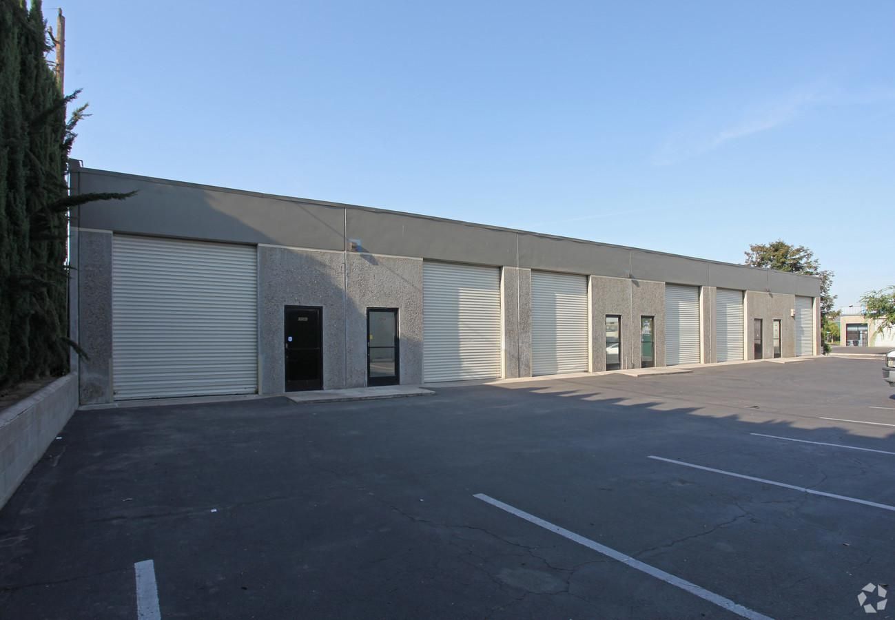 Industrial Property For Lease photo 2