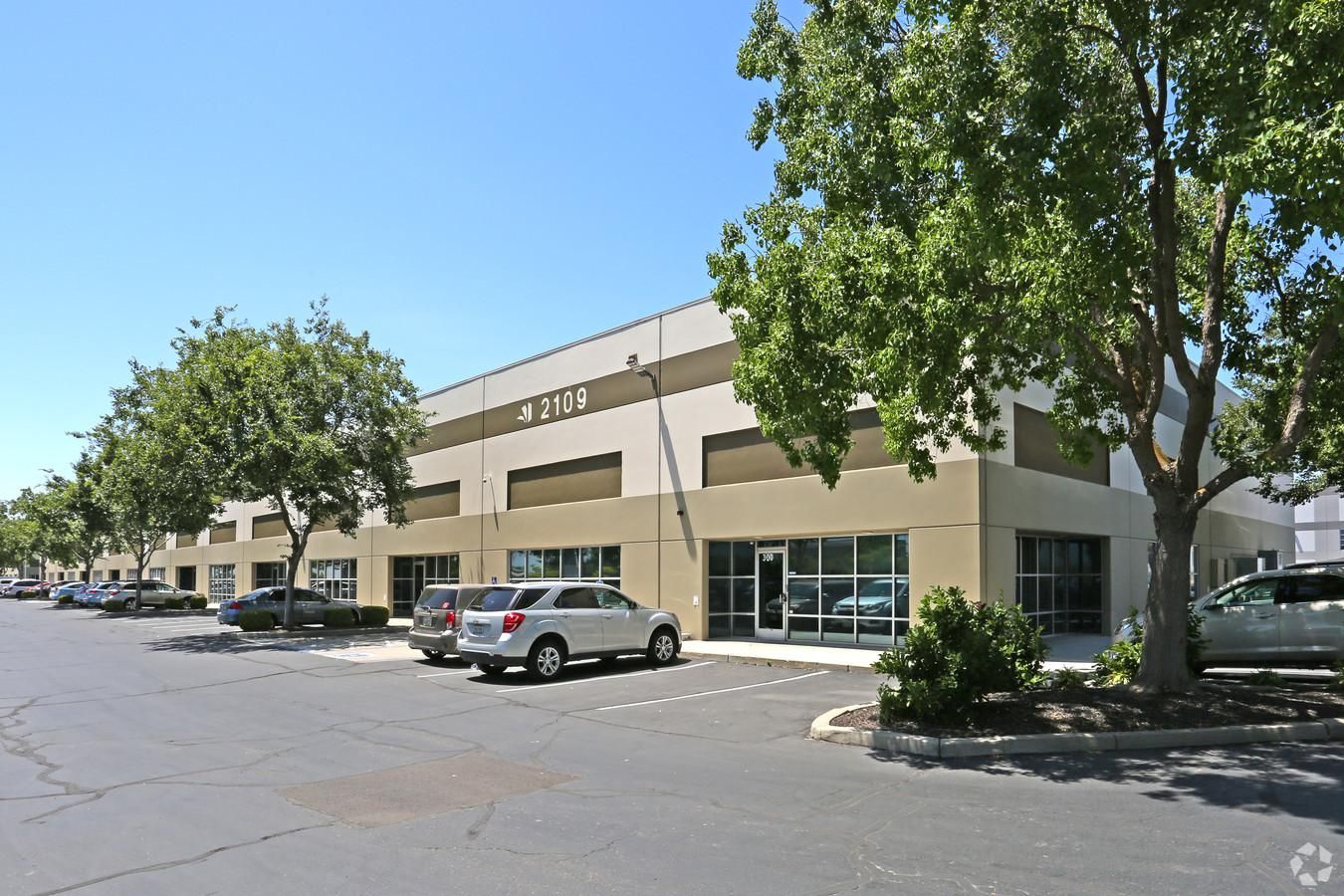 Industrial Property For Lease photo 1