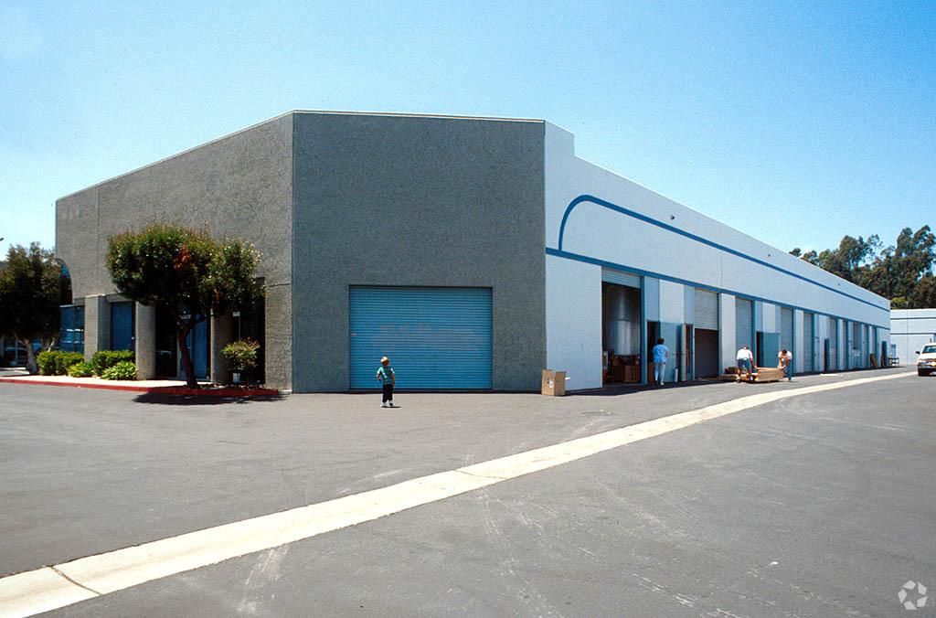 Flex Property For Lease photo 4