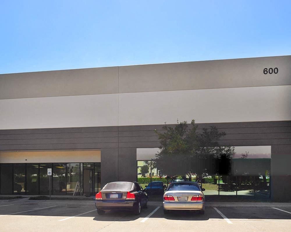 Northfield Distribution Center I & II photo 4