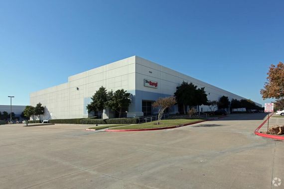 Building 1 4002 W Miller Rd