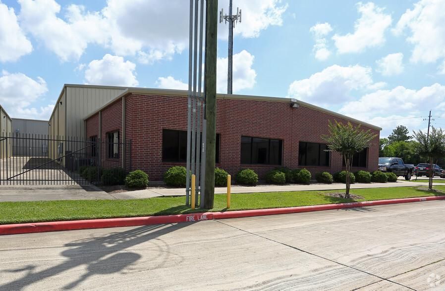 Bldg 1 10757 Cutten Rd photo 2