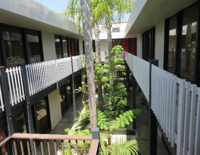 Santa Monica Small Spaces for Lease photo 2