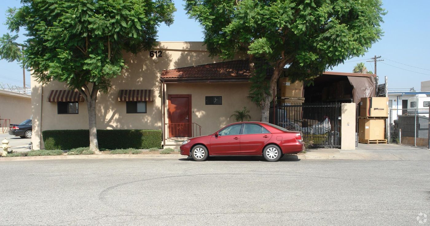 Industrial Property For Lease photo 4