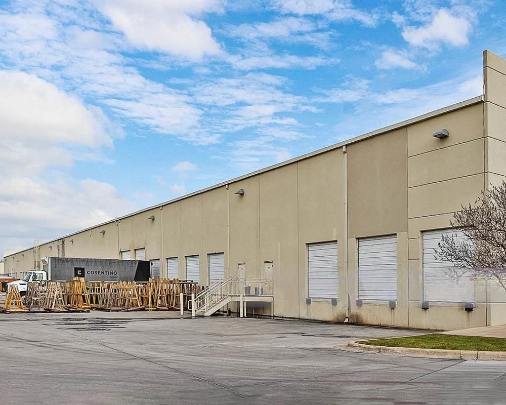 Airport Commerce Park 1 photo 2