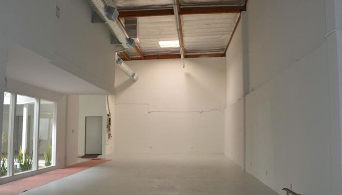 Warehouse Space for Rent at 15635 Saticoy St Van Nuys, CA 91406 - #16