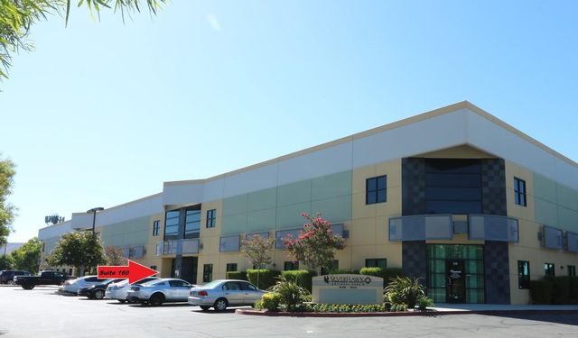 Silverhawk Business Park