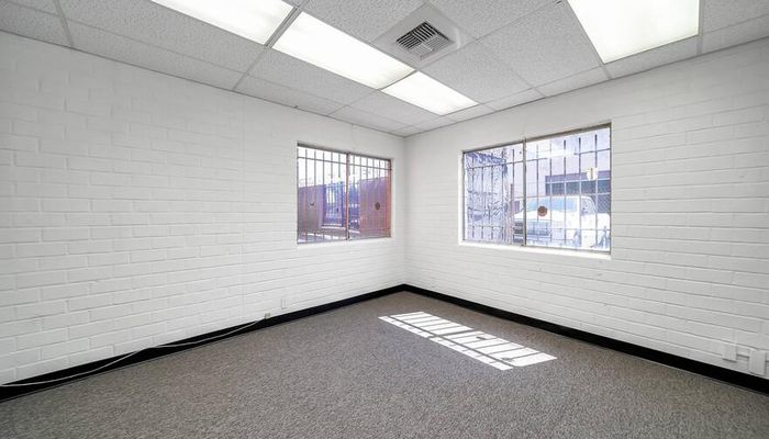 Warehouse Space for Rent at 14208 Towne Ave Los Angeles, CA 90061 - #11