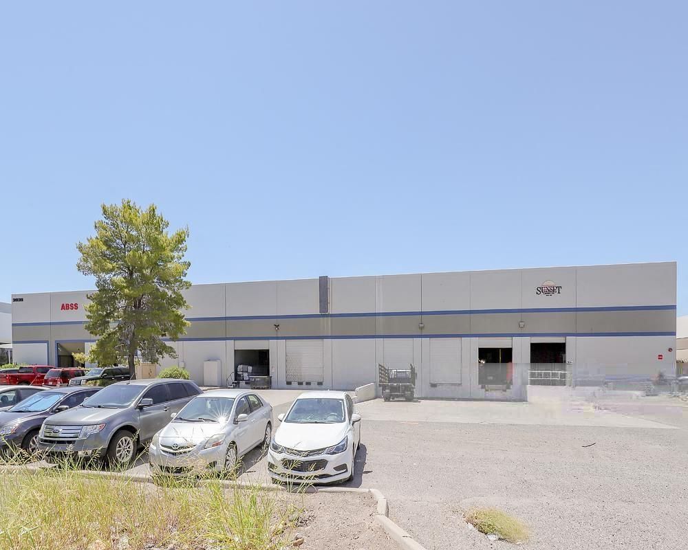 Reywest Commerce Center photo 3