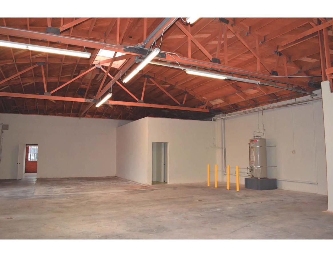 Industrial Property For Lease photo 1