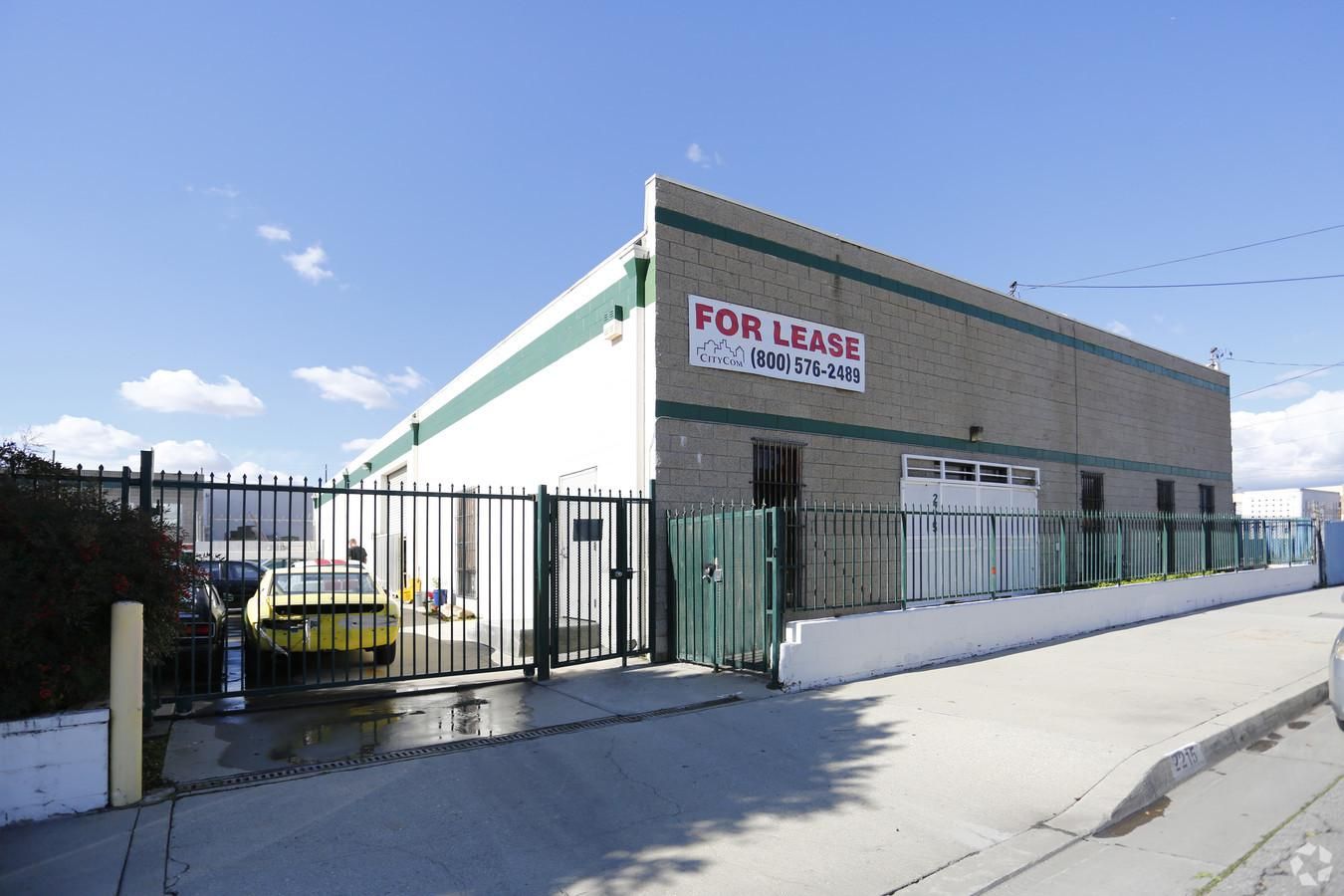 Multiple Spaces Property For Lease photo 3