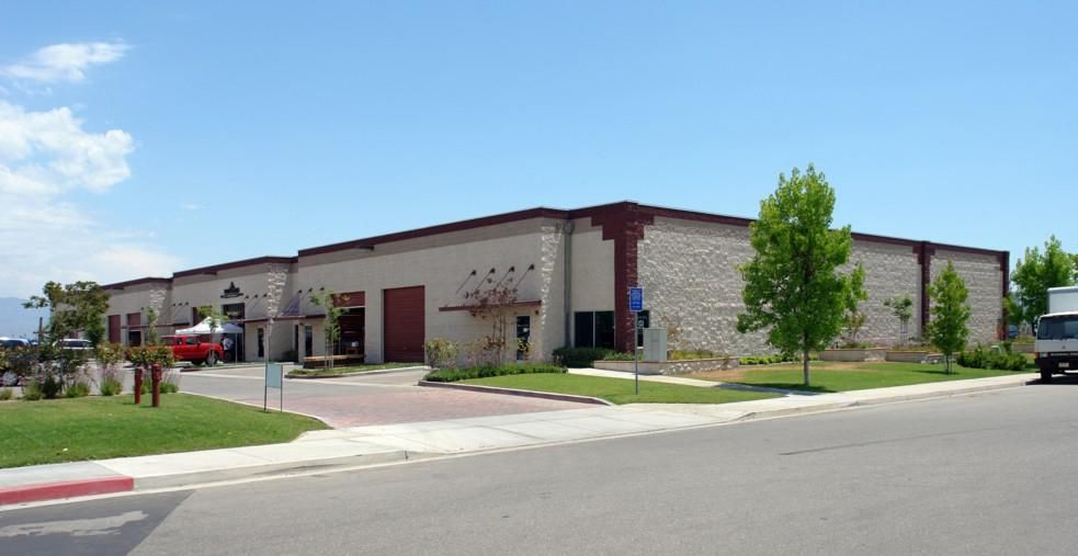 Silverhawk Business Park photo 1