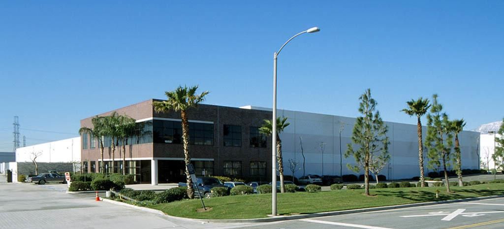 ±130,562 SF E-Commerce Warehouse photo 2